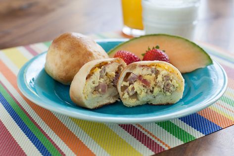 Rhodes Rolls Recipes, Rhodes Recipes, Rhodes Dinner Rolls, Kolache Recipe, Rhodes Rolls, Dinner Roll, Holiday Breakfast, Weekend Breakfast, Cooked Breakfast