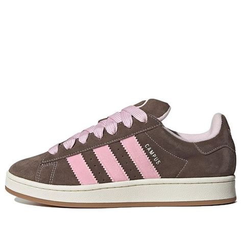 The Adidas Originals Campus 00s 'Dust Cargo Clear Pink' is a modern take on the iconic 80s silhouette. Featuring a unique colorway of Dust Cargo, Clear Pink and Cloud White, this sneaker is perfect for any occasion. The design is inspired by the spirit of the holidays, making it a great choice for those special moments with your loved ones. With its timeless style and classic look, this sneaker is sure to be a hit for years to come. Whether you're out for a night on the town or just running erra Campus Adidas, Adidas Campus 00s, Dr Shoes, Pretty Shoes Sneakers, Quoi Porter, Shoe Wishlist, Adidas Shoes Women, Brown And Pink, Sneakers Adidas