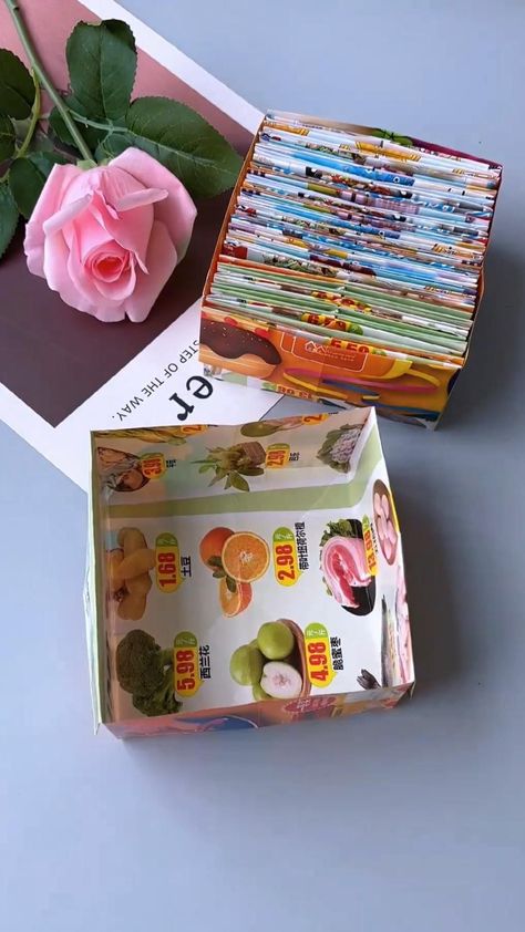 Creative Box Ideas Design, Mini Boxes Diy Crafts, Making Paper Boxes, Easy Paper Boxes Diy, Diy Cardboard Crafts Decoration, Homemade Diy Crafts Room Decor, How To Make Gift Boxes, Tin Box Crafts, Origami Kutu