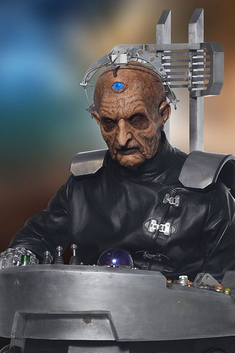 Davros Doctor Who, Doctor Who Enemies, Witch's Familiar, Sci Fi Tv Series, Tom Baker, Classic Doctor Who, Doctor Who Fan Art, Jodie Whittaker, Bbc Tv Series