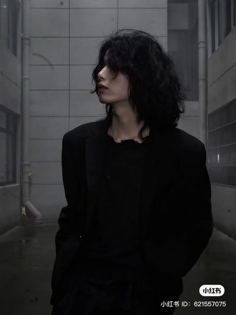 Shoulder Length Black Hair, Rabastan Lestrange, Black Hair Boy, Black Hair Aesthetic, Black Ponytail Hairstyles, Boys Long Hairstyles, Fluffy Hair, Long Black Hair, Hair Reference