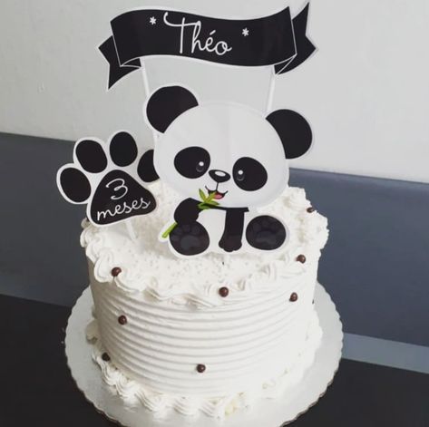 Panda Cake Ideas Simple, Bolo Do Panda, Panda Theme Cake, Panda Baby Shower Theme, Panda Birthday Cake, Panda Cupcakes, Bolo Panda, Panda Baby Showers, Panda Theme