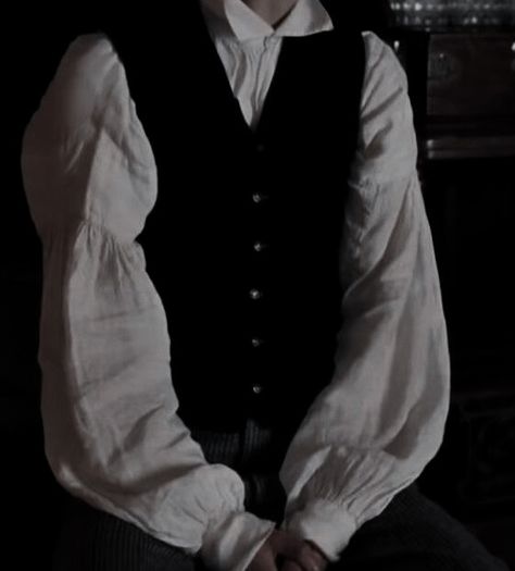 Victorian Male, Victorian Doctor, Aesthetics Edits, Goth Male, Gothic Academia, Victorian Vampire, Vampire Clothes, Professional Dancer, Masc Outfits