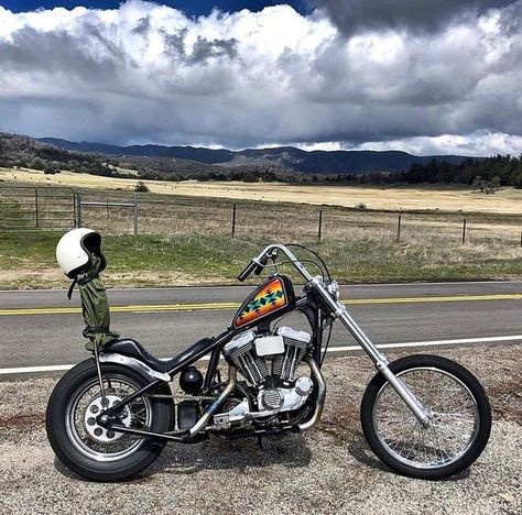 Ironhead Chopper, Harley Chopper, Old School Motorcycles, Custom Moped, Hd Sportster, Sportster Chopper, Old School Chopper, Custom Sportster, Custom Motorcycle Helmets