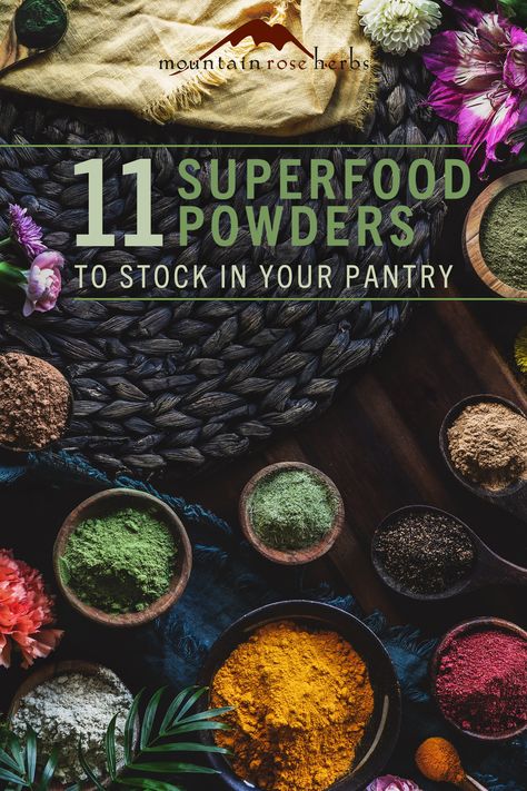 Powdered herbs—whether we speak of culinary spices like cinnamon and garlic powder or nutritive herbs like acai, nettle leaf, and mushrooms— are highly nutritious, easily absorbed by our bodies, wonderfully convenient, and versatile in how we can use them. These are some of our favorite nutrient-dense ingredients that add supportive health benefits and help to fill in nutrient gaps in our diets. Superfood Powder Recipes, Herbal Baking, Dehydrator Ideas, Superfoods Powder, Healthy Spices, Dehydrated Meals, Superfood Powders, Vanilla Body Lotion, Homemade Lotion Recipe