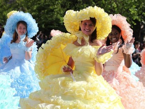 Azalea Trail Maids Southern Belles Southern Belle Outfit, Southern Belle Secrets, Southern Belle Style, Southern Belle Dress, Southern Heritage, Southern Girls, Southern Life, Southern Sayings, Southern Women