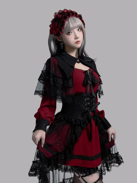 Vampire Outfit Casual, Vampire Princess Costume, Casual Vampire, Gothic Nightgown, Corset And Dress Outfit, Vampiric Fashion, Vampire Dresses, Vampire Princess, Vampire Clothing