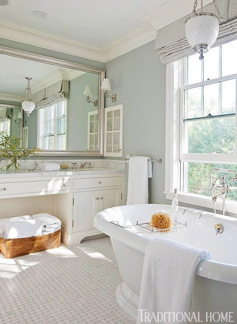 ♥♥♥                                                                                                                                                                                 More Light Blue Walls, White Bath, Home Luxury, Subway Tiles, Dream Bathrooms, Bathroom Renos, Traditional Bathroom, Bath Ideas, Bath Tub