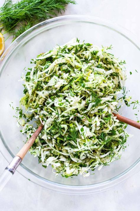 Lebanese Slaw, Zaatar Spice, Middle Eastern Salads, Summer Dinner Ideas, Feasting At Home, Healthy Summer Dinners, Hot Summer Nights, Vegetarian Cabbage, Vegan Sides