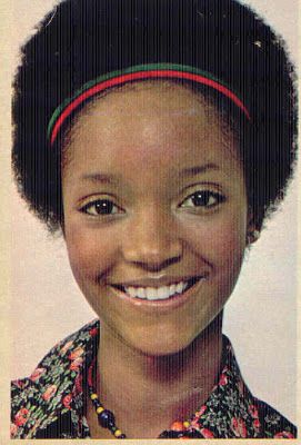 Joyce Walker, 70s Black Women, Dark Skin Models, Black Actresses, Vintage Black Glamour, Seventeen Magazine, Black Femininity, Famous Women, African Beauty