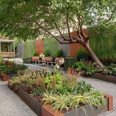 Los Amigos Community Garden: Architectural Digest Manhattan Euonymus, Social Dynamics, Steel Edging, Pocket Garden, Air Design, Community Gardens, Wild Grasses, Backyard Garden Layout, Pocket Park