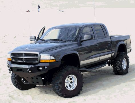 Dodge Dakota Lifted, 2004 Dodge Dakota, Truck Builds, Dakota Truck, Lifted Dodge, Custom Vehicles, Schematic Diagram, Dodge Pickup, Lowered Trucks