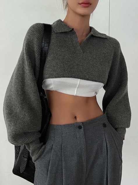 Dazy-Less Solid Raglan Sleeve Crop Sweater Without Tube TopI discovered amazing products on SHEIN.com, come check them out! Extreme Cropped Sweater, Crop Top Manga Larga, Sleeve Crop Sweater, Tomboy Femme, 75 Hard, Crop Pullover, College Fits, Grey Crop Top, Outfit Inspo Casual