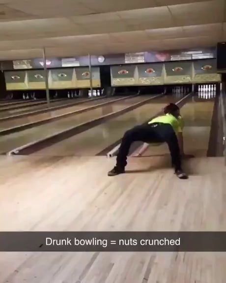 Drunk Bowling, Bowling Funny, Wrecking Ball, Love Memes, Humor Funny, Funny Love, In Peace, Sarcastic Humor, Really Funny Memes