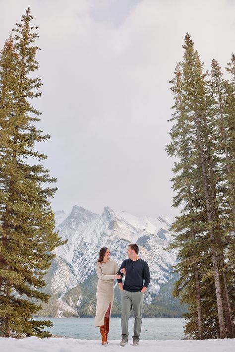 Lake Minnewanka Winter Engagement Photos Banff Engagement Photos, Banff Photoshoot, Alberta Wedding, Banff Wedding, Photography Winter, Calgary Wedding, Rocky Mountain Wedding, Winter Mountain, Mountain Photos