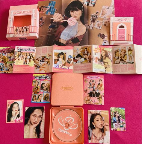 Unique Kpop Album Packaging, Kpop Albums Red Velvet, Red Velvet Album Unboxing, Kpop Album Packaging, Red Velvet Album Collection, Kpop Albums Collection, Kpop Packaging, Kpop Album Unboxing, Red Velvet Queendom