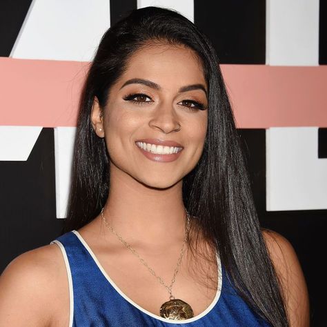 Female Youtubers, Lily Singh, Punjabi Culture, Super Women, Lilly Singh, Female Celebrities, Role Model, Woman Crush, Female Images