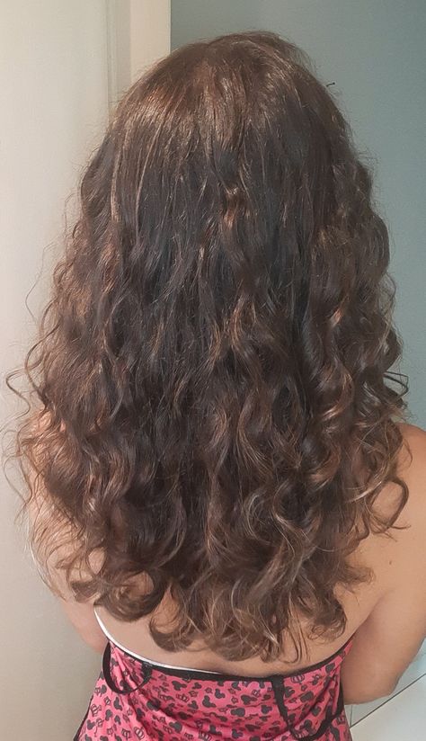 2a Hair, Wavy Hair Care, Curly Hair Beauty, Natural Curly Hair Cuts, Highlights Curly Hair, Curly Hair Photos, Wavy Haircuts, Haircuts For Wavy Hair, Beautiful Curly Hair