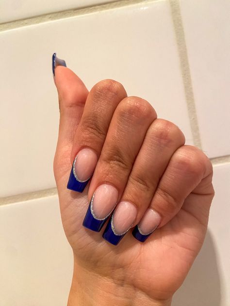 Dark Royal Blue French Tip Nails, Royal Blue Nails Designs Short Gel, Midnight Blue Hoco Nails, Nail Ideas For Blue Prom Dress, Navy Nails For Prom, Navy Blue Nails Coffin Short, Blue Nails Acrylic Prom, Short Nail Designs Blue French Tips, White And Navy Nails Acrylic