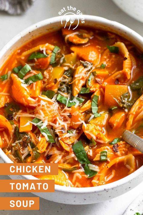 Homemade creamy chicken tomato soup is loaded with shredded chicken, veggies, and an optional addition of pasta to make it a complete meal. A comforting and healthy soup recipe made in one pot and ready in 45 minutes. Tomato Based Chicken Soup, Tomato Basil Chicken Soup, Healthy High Protein Meal Prep, High Protein Meal Prep Recipes, Protein Meal Prep Recipes, Chicken Tomato Soup, Soup With Veggies, Tomatoe Soup, Protein Soups