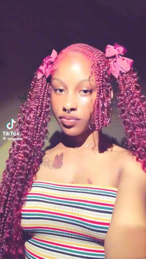 8th Grade Hairstyles, School Hairstyles Braids, Girls Cornrow Hairstyles, December Hairstyles, Now Hairstyles, Hairstyle For Summer, French Curls, Pink And Black Hair, Women Cornrows