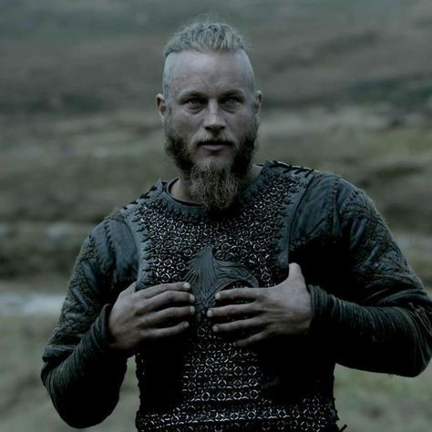 Ragnar Lothbrok Icon, Actor Icons, King Ragnar Lothbrok, Arte Viking, Ragnar Lothbrok Vikings, King Ragnar, Viking Series, Vikings Ragnar, Adobe Lightroom Photo Editing