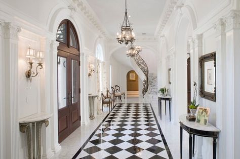 16 Irresistible Traditional Entry Hall Designs You Can Get Ideas From Traditional Mansion, Traditional Entry, Rosecliff Mansion, Hall Designs, Mansion Designs, Latest Interior Design, New Interior Design, Traditional Exterior, Hall Design