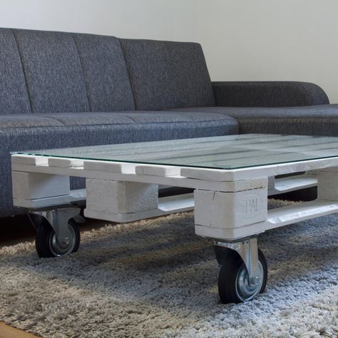 10 DIY Tables You Can Build Quickly Pallet Construction, Coffee Table Design Ideas, Pallet Projects Bedroom, Pallet Projects Wall, Low Bookshelves, Diy Tables, Work Building, Concrete Table Top, Fold Out Table