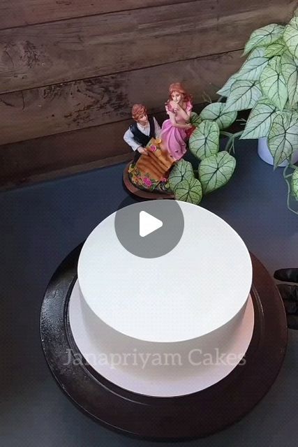 Mini Cakes Tutorial, Cake Pricing Calculator, Cake Decorating Tutorials Videos, Wedding Cake Videos, Cupcake Cake Designs, Cake Studio, Creative Cake Decorating, Baking Tutorial, Cake Pricing