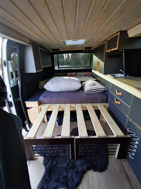 Mercedes Vito DIY Camper – Vans of Germany Mercedes Vito Camper, Vito Camper, Camper Living, Camper Interior, Diy Camper, Camper Conversion, Van Camping, Camper Vans, Vw Bus