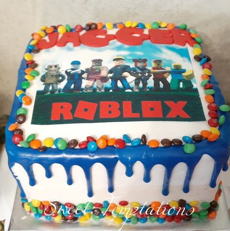 Roblox Bday Cake, Easy Roblox Cake, Roblocks Cake Ideas, Simple Roblox Cake, Roblox Sheet Cake, Roblox Birthday Party Ideas Cakes, Roblox Cake Pops, Roblox Birthday Cake Ideas, Roblox Birthday Party Ideas For Boys