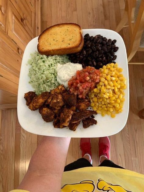 Zero Point Chicken Burrito Bowls Zero Point Chicken, Chicken Cilantro Lime, Lime Cauliflower Rice, Chicken Cilantro, Chicken Burrito Bowls, Grilled Chicken Strips, Cilantro Lime Cauliflower Rice, Burrito Bowls Recipe, Raw Chicken Breast