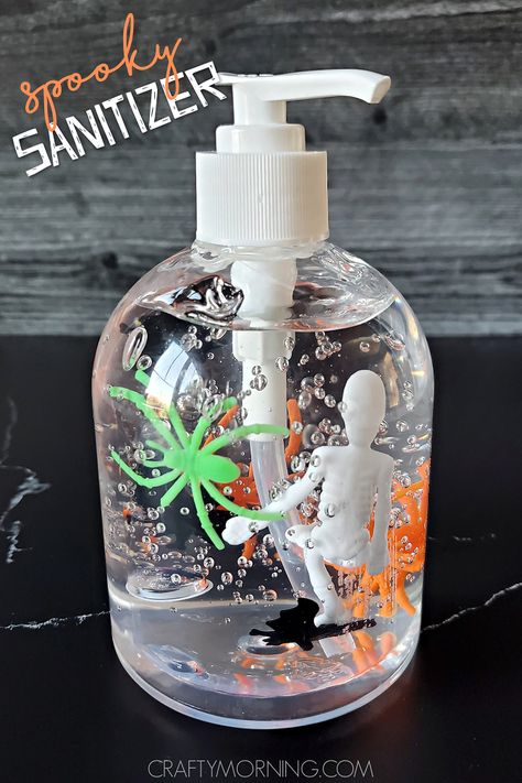 Make Spooky Hand Sanitizer Bottles - Crafty Morning Mop Ghost, Halloween Hand Sanitizer, Straw Craft, Halloween Ghost Craft, Plastic Pumpkins Bucket, Fair Crafts, Diy Hand Soap, Galaxy Jar, Deco Halloween