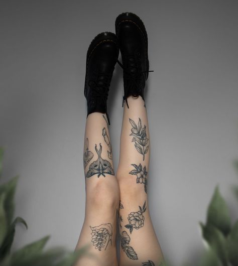 Butterfly Lower Leg Tattoo, Flower Under Knee Tattoo, Insect Knee Tattoo, Symmetrical Leg Tattoos Women, Nature Leg Tattoos Women, Knee Wrap Tattoo, Lower Knee Tattoo, Women Knee Tattoos, Butterfly Tattoo Knee