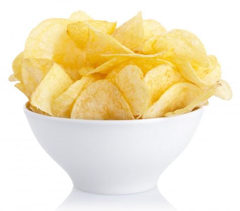 Lays original potato chips! Chip Bowl, Homemade Chips, Kettle Chips, Dip Recipes Easy, Chips Recipe, Foods To Avoid, American Food, Potato Chips, Processed Food