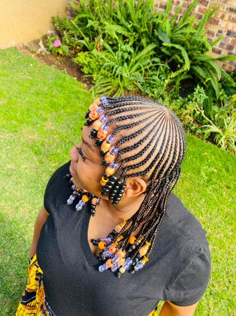 Beezybraidsza Knot Out, Beading For Kids, Dress Ankara, African Print Dress Ankara, Editorial Hair, Twist Outs, Natural Hair Inspiration, African Print Dress, Shell Beads