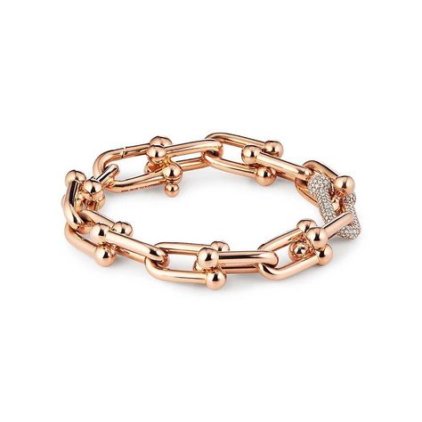 Tiffany Hardwear, Horseshoe Bracelet, Tiffany And Co Bracelet, Tiffany And Co Jewelry, Tiffany Diamond, Tiffany Bracelets, Gold Rings Fashion, Tiffany Jewelry, Bracelet Online