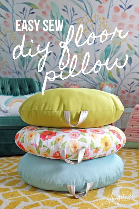 How to Sew a DIY Floor Pillow: a Step by Step Tutorial | FYNES DESIGNS Diy Floor Pillow, Syprosjekter For Nybegynnere, Giant Floor Pillows, Diy Sy, Pillow Tutorial, Costura Diy, Diy Flooring, Creation Couture, Upcycled Crafts