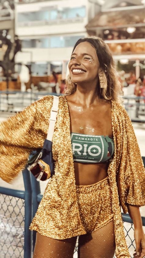 Carnaval Outfit, Purim Costumes, Carnaval Costume, Brazil Carnival, Mardi Gras Outfits, Festival Inspo, Rio Carnival, Mardi Gras Costumes, Festival Gear