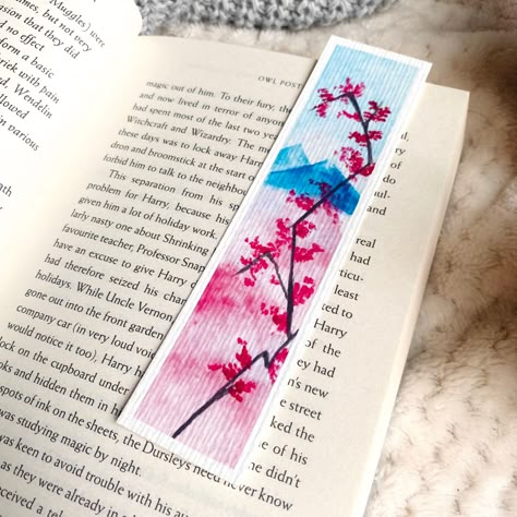 Watercolour Cherry Blossom, Cherry Blossom Drawing, Cherry Blossom Watercolor, Cherry Blossom Painting, Bookmarks Diy, Japanese Tree, Japanese Watercolor, Creative Bookmarks, Bookmark Craft