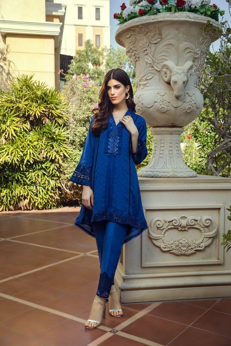 Girls latest designer casual and Eid Collection dress,Eid Collection 2020 , All the latest New Eid embroidered Lawn ... Best Pakistani designer's Summer Eid Dress, Eid Collection designer dress designs Latest Designs Of Dresses, Designs Of Dresses, Eid Dress, Latest Fashion For Girls, Short Kurti, Trouser Design, Eid Dresses, Short Shirt, Eid Collection