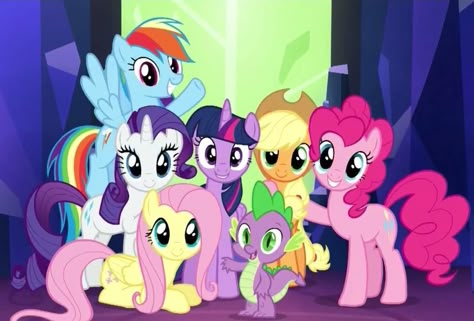 Where we last saw our favorite little ponies they took a group photo and a awesome one. Hoping for MLP Season 5 to start extra soon!!!! Mane 6, Friendship Is Magic, My Little Pony