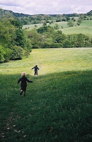 Living In Nature Aesthetic, English Country Life Aesthetic, Living In The Country Aesthetic, Country Side Life Aesthetic, Kids Playing Outside Aesthetic, Happy Childhood Aesthetic, Farm Childhood, Kids Playing Aesthetic, Childhood Photos Aesthetic