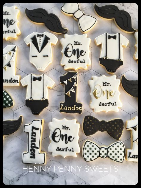 Mr Onederful Birthday Cookies, Mr Onederful Cookies Decorated, Mr Onederful Cookies, Mr Onederful Birthday Cake Smash, Me Onederful Birthday, Mr Onederful Birthday Decoration, Mr Onederful Birthday Cake, Mr Onederful Birthday Party Ideas, Mr Onederful Birthday