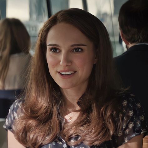 Natalie Portman Icons, Natalie Portman Icon, Natalie Portman Thor, Mcu Women, Mcu Icons, Thor Marvel, Jane Foster, Women Appreciation, The Mighty Thor