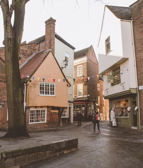 Kings Square in York with its fabulous old buildings #york #yorkshambles #northernengland #yorkshire #lovegreatbritain #visitengland… York Shambles, York England, Northern England, Visiting England, Stately Home, Old Buildings, Future Life, Pretty Places, City Life