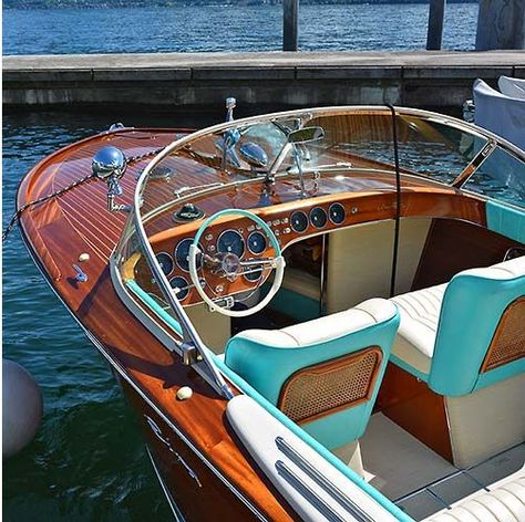 Pin by Bert F on Riva | Boat design, Cool boats, Wooden speed boats Riva Aquarama, Wooden Speed Boats, Mahogany Boat, Riva Boat, Runabout Boat, Yacht Interior Design, Classic Wooden Boats, Classic Yachts, Chris Craft