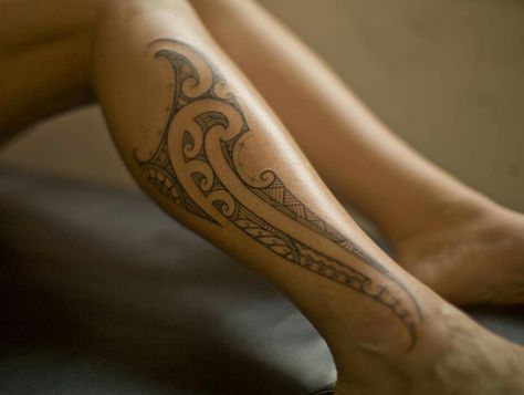 A beautiful mixed polynesian tattoo. Made at Akairo Creative in the Cook Islands. Cook Island Tattoo, Maori Tattoo Designs Women, Polynesian Tattoo Meanings, Polynesian Tattoo Sleeve, Polynesian Tattoos Women, Polynesian Tattoo Designs, Ankle Tattoos For Women, Marquesan Tattoos, Maori Tattoo Designs