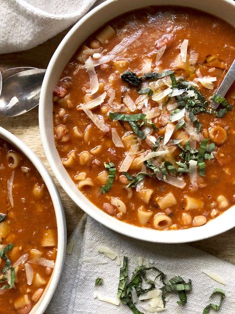 Olive Garden Slow Cooker, Slow Cooker Pasta Fagioli, 16 Bean Soup, Ina Garden, Pasta Fagioli Recipe, Bean Soup Recipe, Bean Pasta, Pasta Fagioli, Ina Garten Recipes