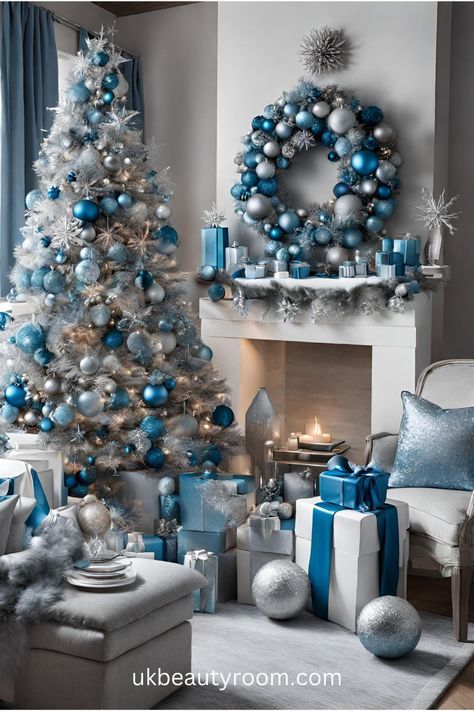 Blue And White Christmas Decorations, White And Blue Christmas Decorations, Blue And White Christmas Decor, Novogodišnja Dekoracija, Blue Christmas Tree Decorations, Porch Diy, Greek Christmas, Christmas Tree Inspo, Bedroom Scandinavian